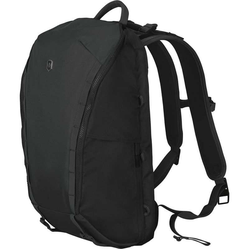 Mochila Almont Active Conpact Laptop Negro Victorinox Victorinox Chile Tienda Oficial